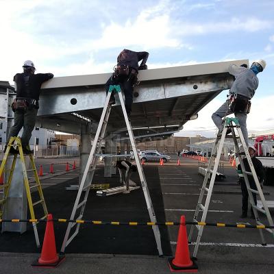 Sistema di montaggio per tettoia in acciaio