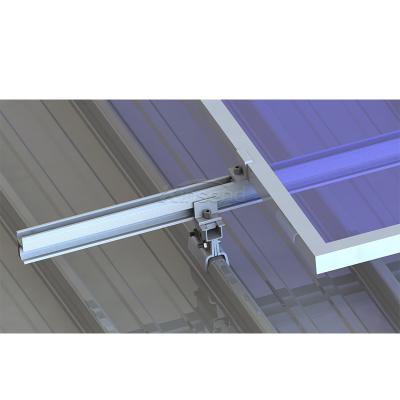 Supporto per tetto in metallo solare aggraffato