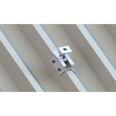 sistema di montaggio universale per tetti in metallo per  Trapozoide sul tetto