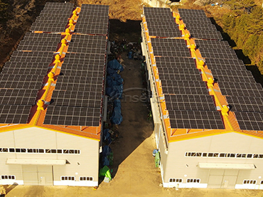 Sistema di montaggio su tetto in metallo sopraelevato, Corea