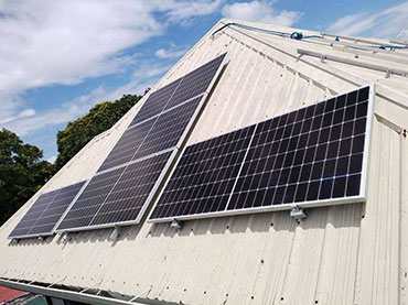 Progetti di tetti in metallo completati